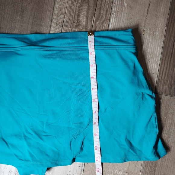 NWT Catalina Women's Teal Mid-Rise Swim Skirt Size Medium - Picture 10 of 16